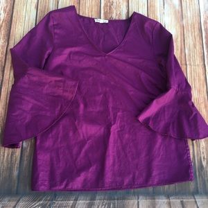 Women’s bell sleeve top plum color size Large